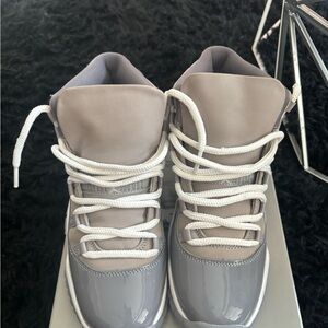Cool grey Jordans 6.5 Boys